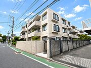 3階建3階部分の最上階です。徒歩圏にスーパー・コンビニがありますので、住環境良好です。
