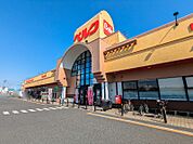 ベルク広瀬店 1005m
