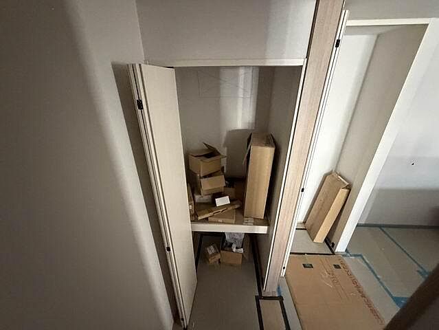 収納