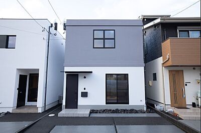 外観：注文住宅の百年住宅が川合2丁目に戸建を建てました。