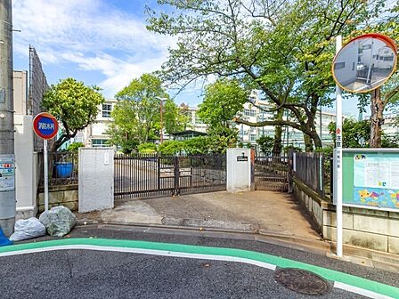 荒川区立第五峡田小学校 徒歩4分 270m