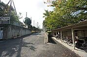中学校「吹田市立佐井寺中学校まで341m」