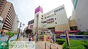 イオン新座店 徒歩11分。 810m
