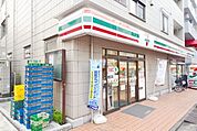 セブンイレブン板橋仲宿商店街店 633m