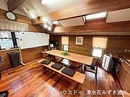 居間