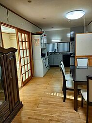 居間