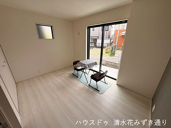 洋室を拡大表示