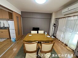 居間
