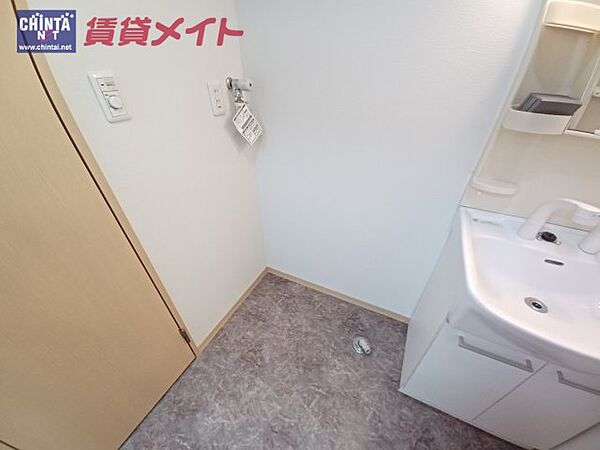 プリマ・クラッセ 205｜三重県四日市市垂坂町(賃貸アパート1R・2階・31.71㎡)の写真 その9