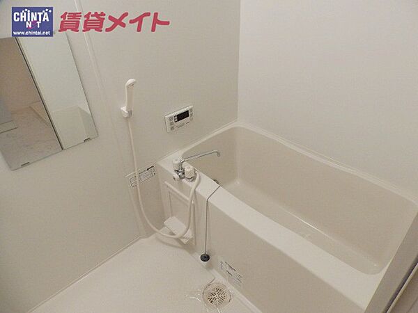 画像5:バス同タイプ部屋写真です。