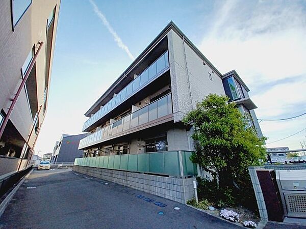 グランエクラージュ 205｜三重県三重郡川越町大字豊田(賃貸マンション1LDK・2階・49.55㎡)の写真 その1