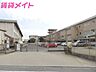 周辺：四日市市立海蔵小学校 1297m