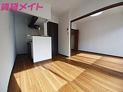 居間