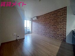 ブランシュ富田 1階1LDKのリビング/ダイニング