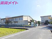 四日市市立羽津北小学校 433m
