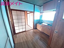 居間