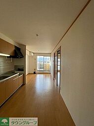 クリスタルB 2階2DKのリビング/ダイニング