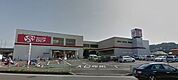ロピア二宮店 572m