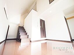 トライプレックス高輪台 201 2階1Kのリビング/ダイニング