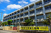 東小学校