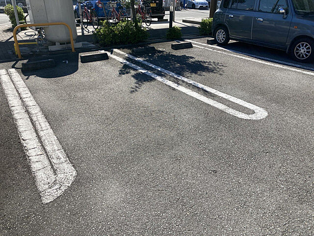 3 / 3