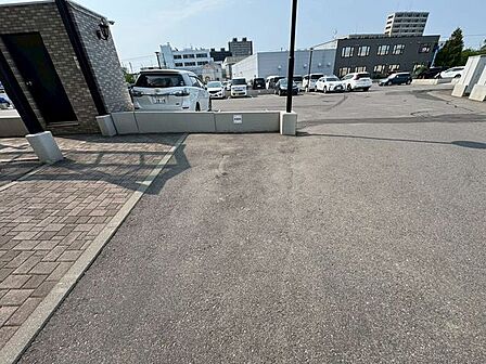 ≪来客用駐車場≫来客用の駐車場も設置されています。