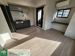 ザ・ライオンズフォーシア町屋 13階2LDKのリビング/ダイニング