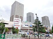 LaLaテラス南千住 徒歩23分。ショッピングセンター 1820m