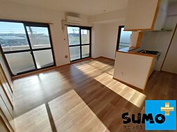 クレモナ山手 217 2階1LDKのリビング/ダイニング