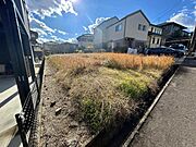 南側に高い建物が無いので日当たり・風通し良好なお土地です！