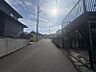 外観：小学校、保育園まで徒歩10分圏内なので通園通学も近くて安心！