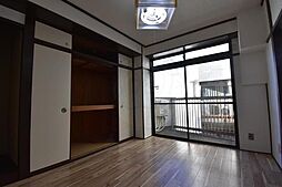 居間