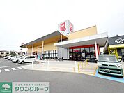 ベルク春日部梅田 徒歩8分。 590m