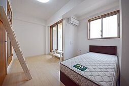 クリスタルガーデン 104 1階1Kのリビング/ダイニング