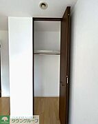 5.2帖洋室付のクローゼット