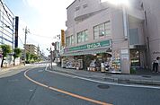 ドラッグセイムス土呂駅前薬局 333m