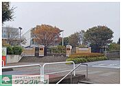 私立芝浦工業大学大宮キャンパス 徒歩63分。 4970m