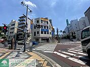 セブン-イレブン 浦和駅西口店 徒歩3分。 190m