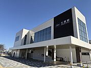 七里駅（北口） 徒歩23分。 1840m