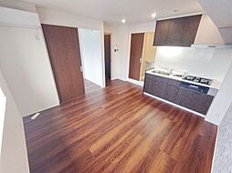 ＳＴＵ千葉中央 302 3階1LDKのリビング/ダイニング