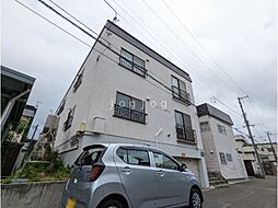 4 / 21