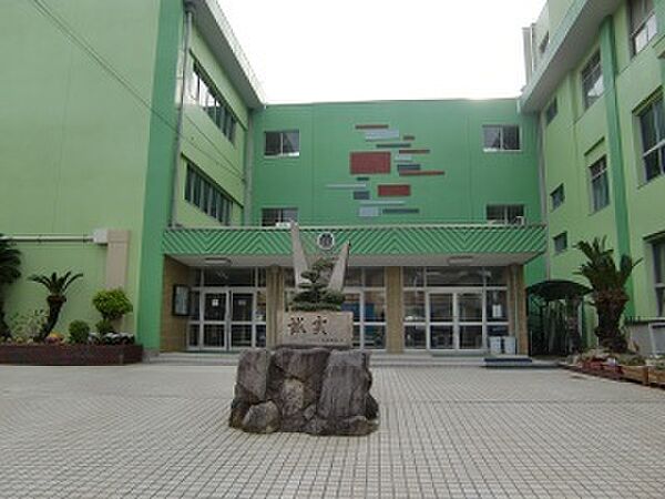 画像28:小学校「和歌山市立湊小学校まで248m」