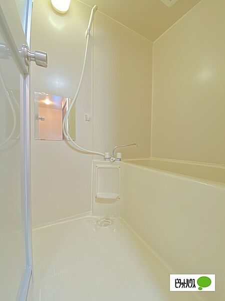画像14:浴室