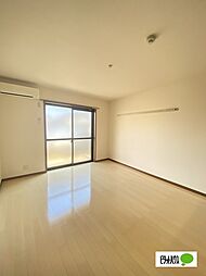 Ｍ　ディアマンテ 102 1階ワンルームのリビング/ダイニング