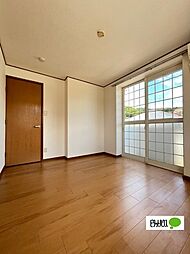 パレ・ラフィネ 101 1階3DKのリビング/ダイニング