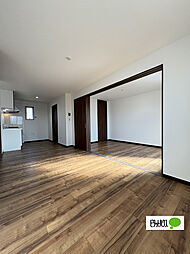 ＴＪ初島Ａ棟 206 2階1LDKのリビング/ダイニング