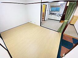 居間