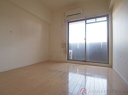 スワンズシティ新大阪 3階ワンルームのリビング/ダイニング