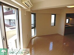 東京メトロ千代田線 代々木上原駅 徒歩12分の賃貸マンション 6階1LDKのリビング/ダイニング