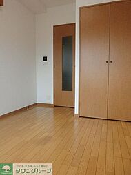 フェニックス三軒茶屋 705 7階1Kのリビング/ダイニング